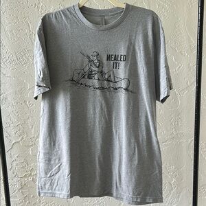 Nestled It! Tee shirt gray